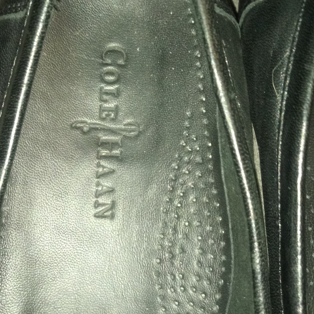 COLE HAAN AUTHENTIC LEATHER SHOES - Picture 5 of 7
